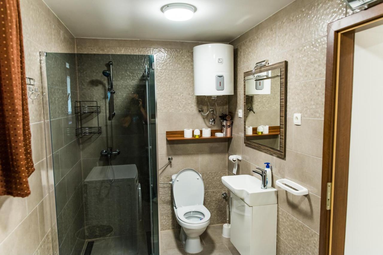 Toto Apartment Lukovo Šugarje Exterior foto