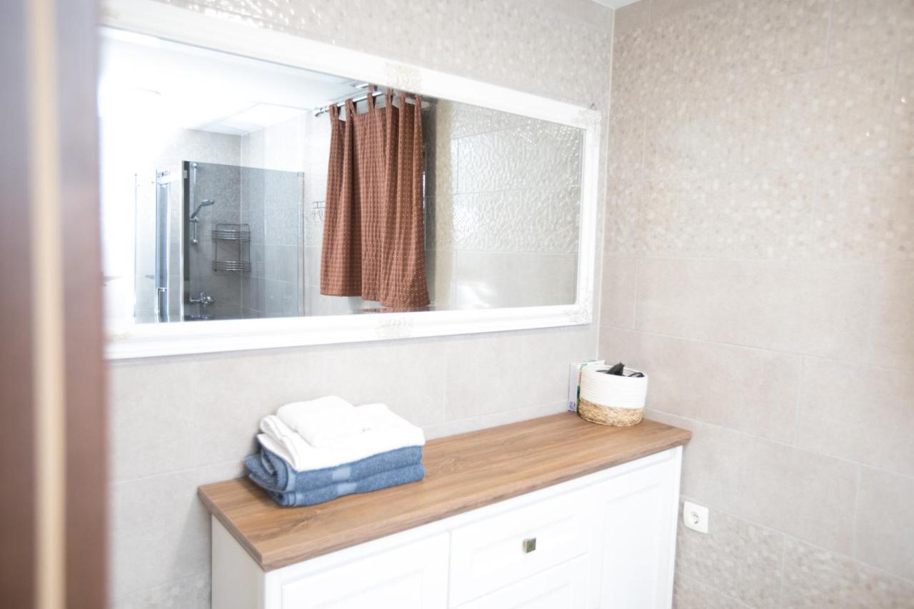 Toto Apartment Lukovo Šugarje Exterior foto